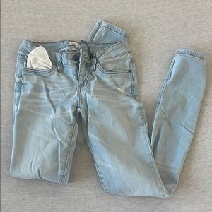 Mid rise size 1 jeans, Sneak Peak